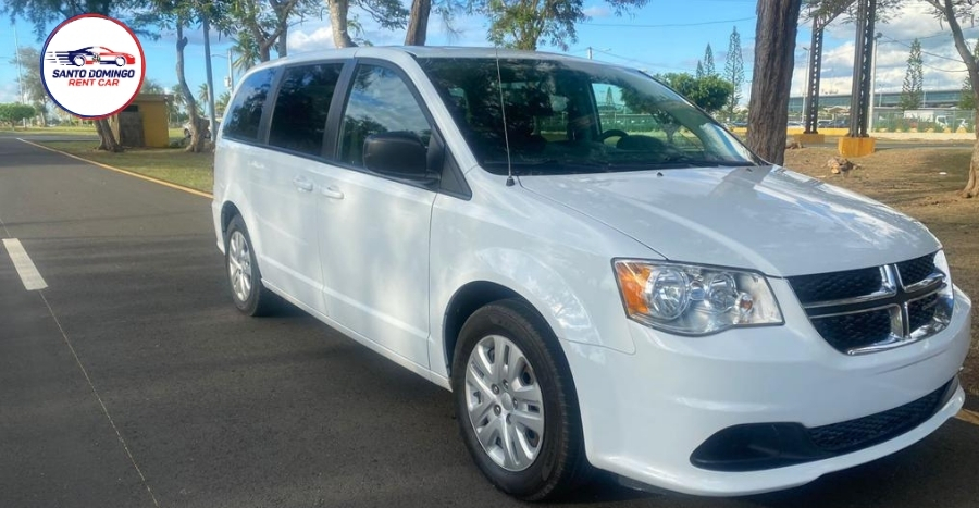 minivans de alquiler en santo domingo rent car